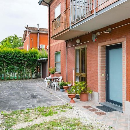 Stile E Comfort In Citta Con Wi-Fi Carpi Extérieur photo
