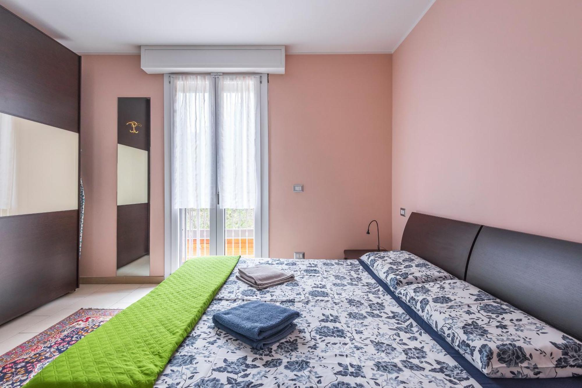 Stile E Comfort In Citta Con Wi-Fi Carpi Extérieur photo